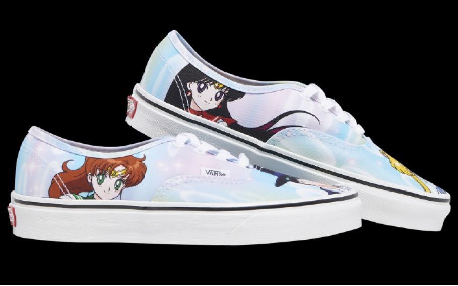 Manuscript drinken Ambitieus Vans has released a collection of sneakers with the characters of the  Japanese animated series Sailor Moon